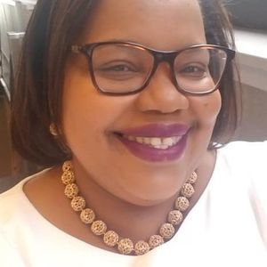 Meet your Posher, Gina